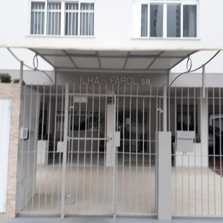 Otimo Apto. 180 Metros Da Praia Balneário Camboriú 외부 사진