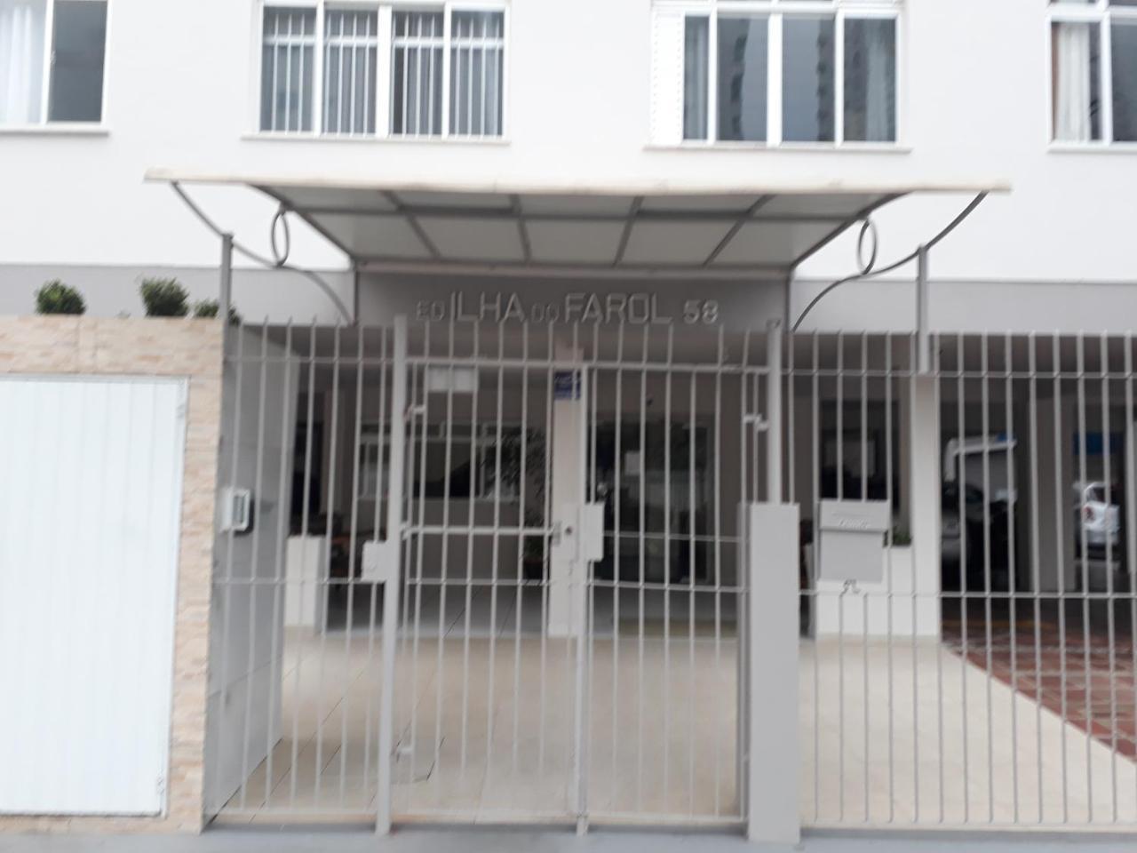 Otimo Apto. 180 Metros Da Praia Balneário Camboriú 외부 사진