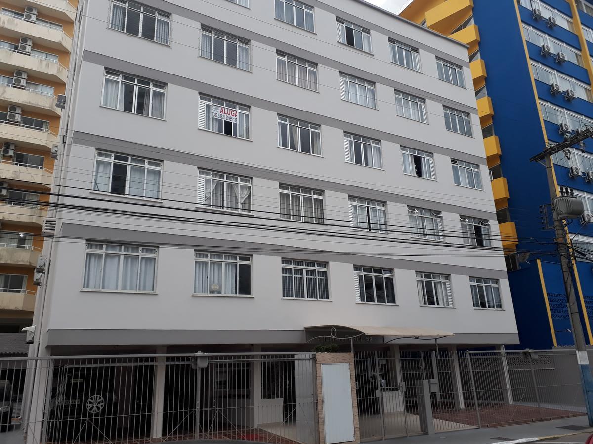 Otimo Apto. 180 Metros Da Praia Balneário Camboriú 외부 사진